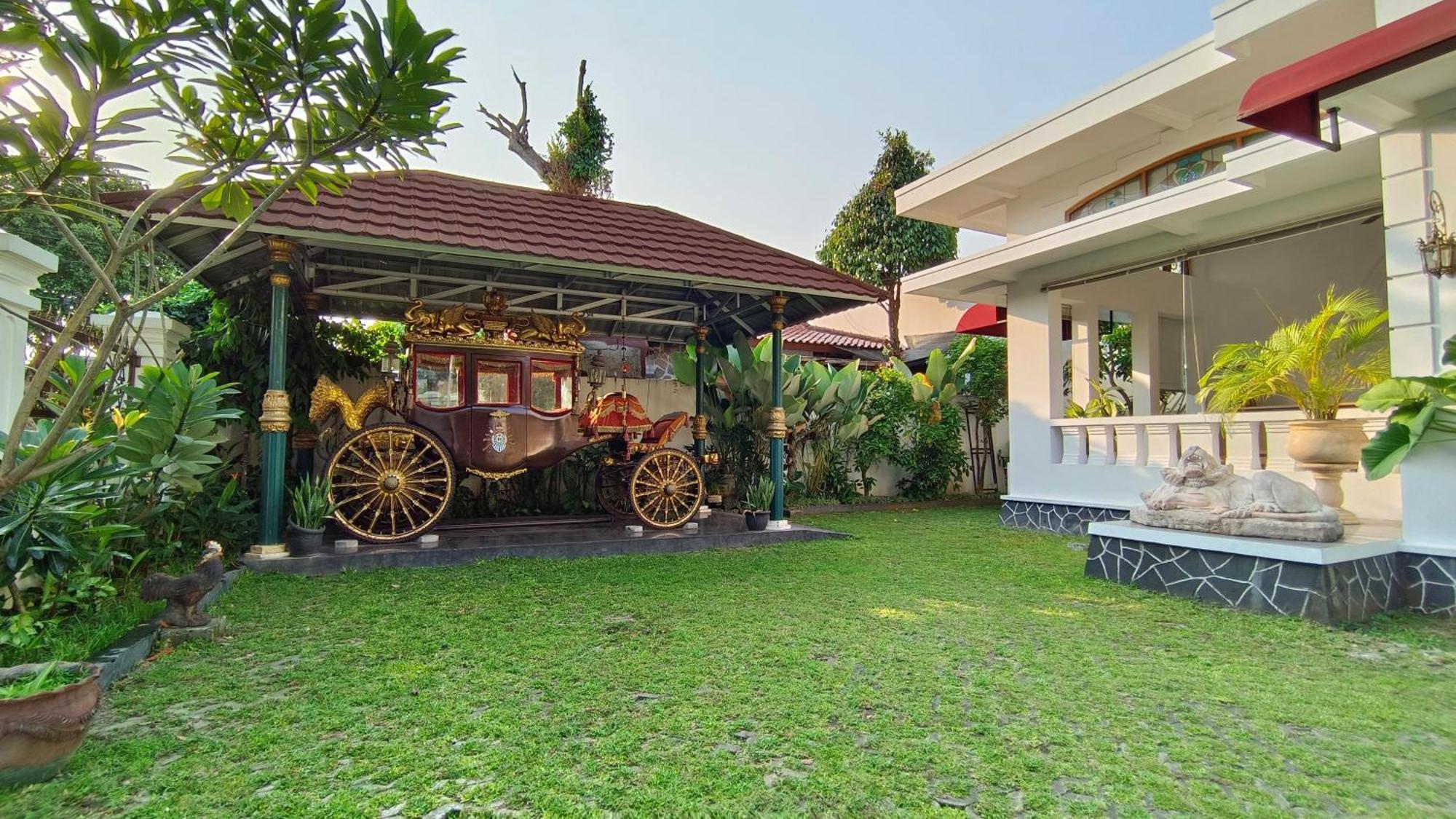 Griya Asih Yogyakarta Exterior foto
